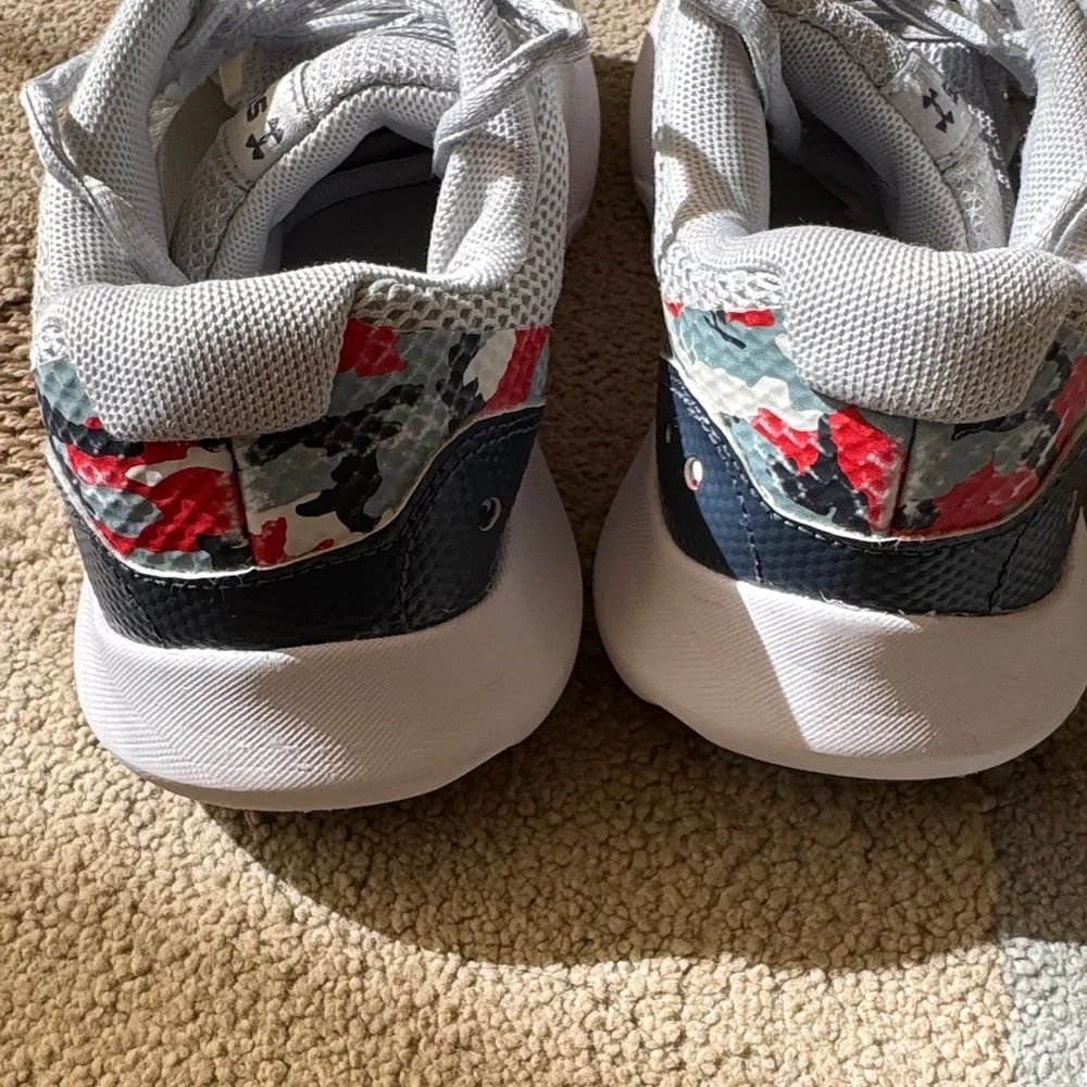 Under Armour white with Red and Blue Athletic Shoes - Picture 3 of 7